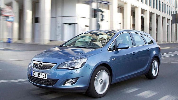 Российские Opel Astra получили новые турбомоторы