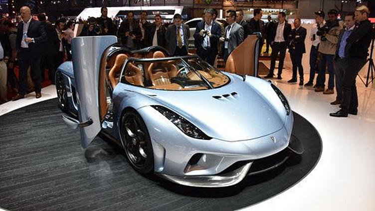 Koenigsegg превратил модель Regera в трансформер