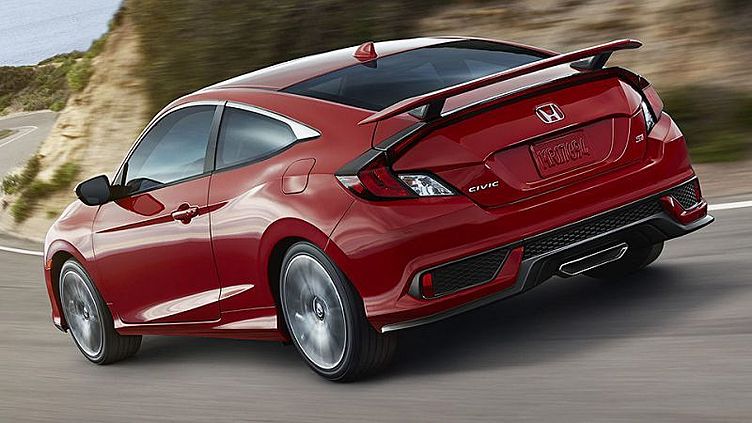 Honda «подогрела» новый Civic Honda «подогрела» новый Civic