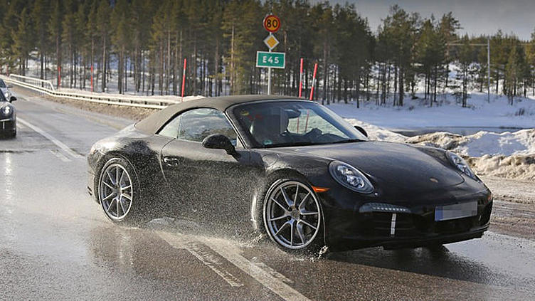 Компания Porsche выпустит необычную версию модели 911 Компания Porsche выпустит необычную версию модели 911