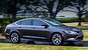 Chrysler 200 отправят на сервис из-за проблем с коробкой передач
