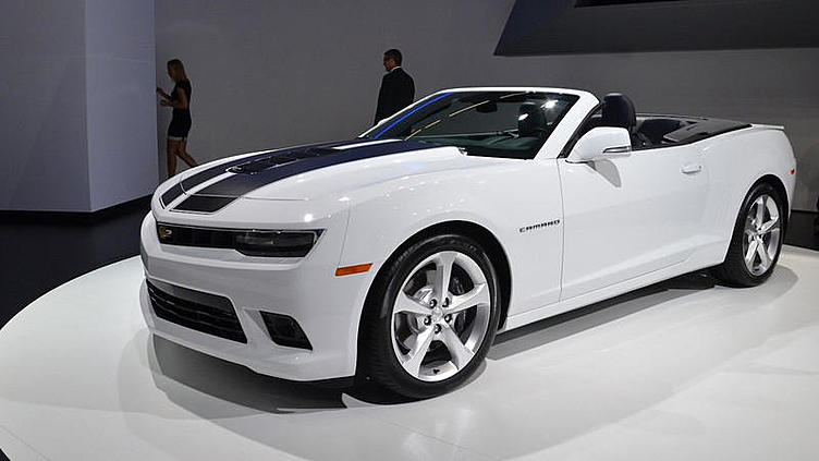 В Chevrolet серьезно обновили внешность купе и кабриолету Camaro В Chevrolet серьезно обновили внешность купе и кабриолету Camaro