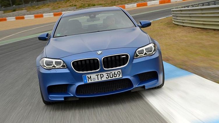 В новом BMW M5 появится кнопка отключения полного привода В новом BMW M5 появится кнопка отключения полного привода