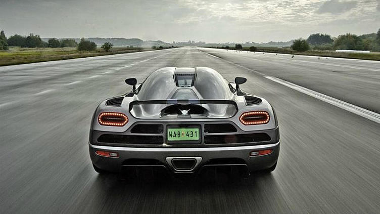 Глава Koenigsegg решил выпустить трековый суперкар