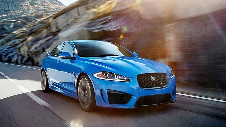 Jaguar XFR-S официально дебютировал в Лос-Анджелесе Jaguar XFR-S официально дебютировал в Лос-Анджелесе