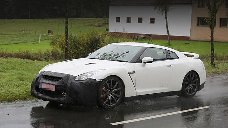 Купе Nissan GT-R ждёт ещё один фейслифтинг перед заменой Купе Nissan GT-R ждёт ещё один фейслифтинг перед заменой
