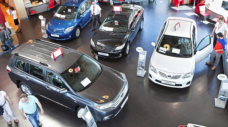 Авторынок в марте: все падают кроме Porsche и Lexus Авторынок в марте: все падают кроме Porsche и Lexus