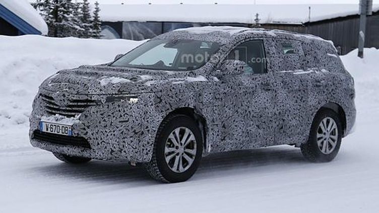 Флагманский кроссовер Renault может появиться в Женеве