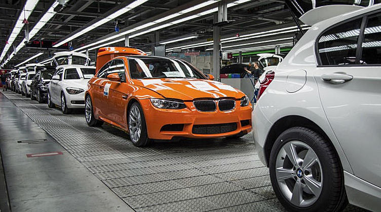 BMW ищет способы сэкономить 3-4 млрд евро