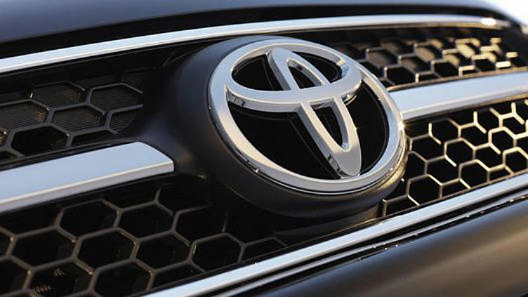 Toyota вновь стала крупнейшим автопроизводителем планеты Toyota вновь стала крупнейшим автопроизводителем планеты