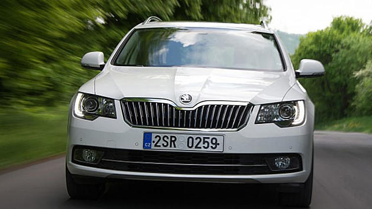 Skoda в 2014 году выпустит Superb нового поколения Skoda в 2014 году выпустит Superb нового поколения