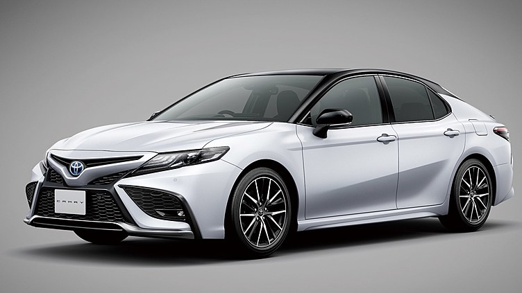 В Японии обновили седан Toyota Camry В Японии обновили седан Toyota Camry