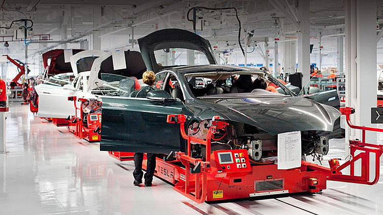 Аккумуляторный мегазавод фирмы Tesla определит её судьбу Аккумуляторный мегазавод фирмы Tesla определит её судьбу