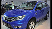 Компания BYD готовит новый кроссовер S7