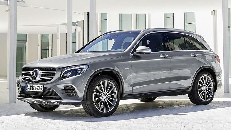 Mercedes-Benz отзывает в России около 140 внедорожников GLC