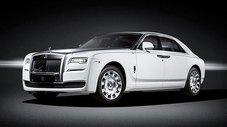 Rolls-Royce посвятил седан Ghost «вечной любви» Rolls-Royce посвятил седан Ghost «вечной любви»