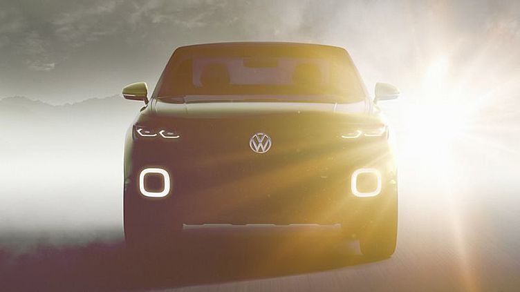 Volkswagen частично раскрыл конкурента Nissan Juke Volkswagen частично раскрыл конкурента Nissan Juke