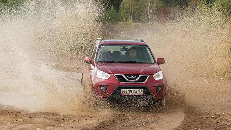 Chery начинает продажи новой версии старой модели Chery начинает продажи новой версии старой модели