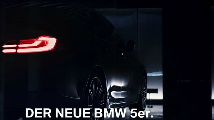 Компания BMW показала тизер новой «пятерки» [Video]