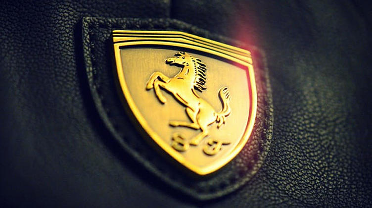 Новый суперкар Ferrari покажут миру завтра Новый суперкар Ferrari покажут миру завтра