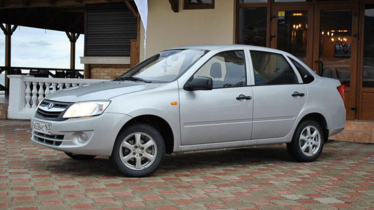 Lada Granta остается абсолюным бестселлером в России Lada Granta остается абсолюным бестселлером в России