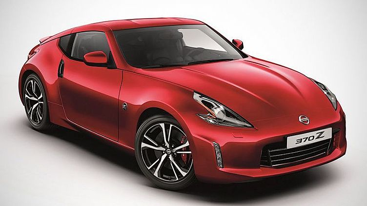 Nissan слегка улучшил спорткупе 370Z Nissan слегка улучшил спорткупе 370Z