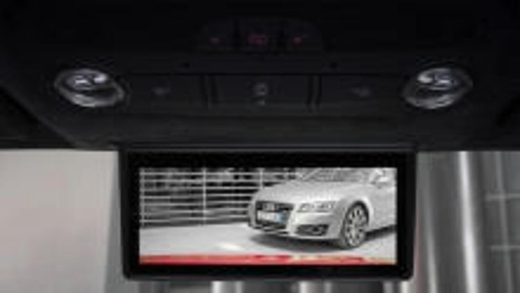 Компания Audi запустит инновационные зеркала в серию