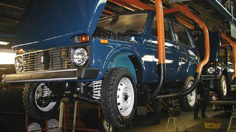 АВТОВАЗ возобновил производство внедорожников Lada 4x4 АВТОВАЗ возобновил производство внедорожников Lada 4x4