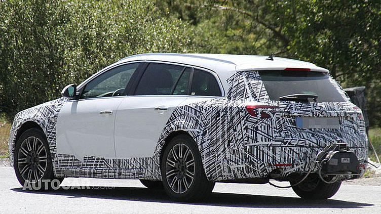 Opel выставит новый универсал Insignia против Audi A6 Allroad Opel выставит новый универсал Insignia против Audi A6 Allroad