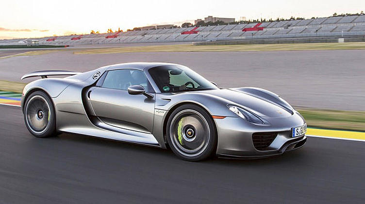 Porsche отзывает часть своих гиперкаров 918 Spyder