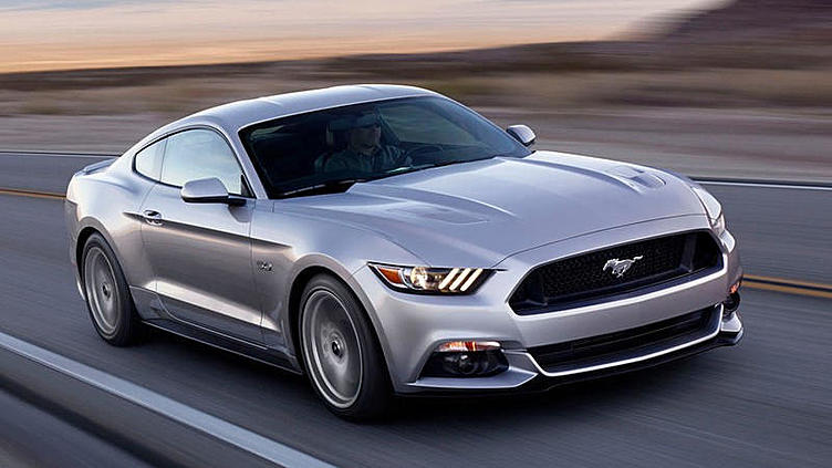 Ford предложил россиянам проголосовать за продажи нового Mustang