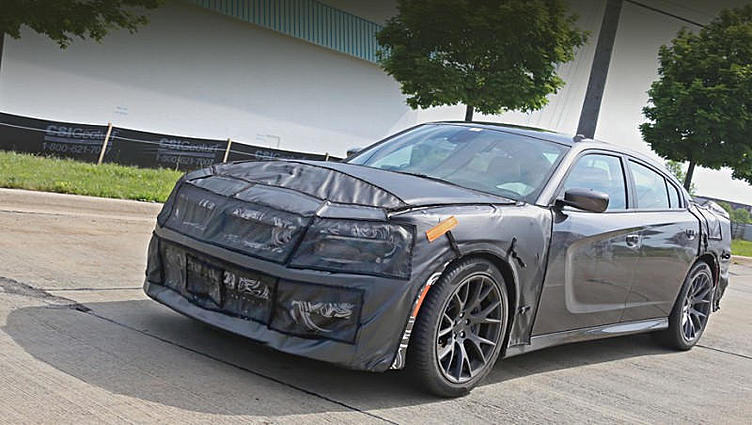 Седан Dodge Charger SRT8 обзаведётся версией Hellcat Седан Dodge Charger SRT8 обзаведётся версией Hellcat