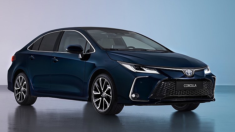 Toyota Corolla обновилась и стала полноприводным гибридом Toyota Corolla обновилась и стала полноприводным гибридом