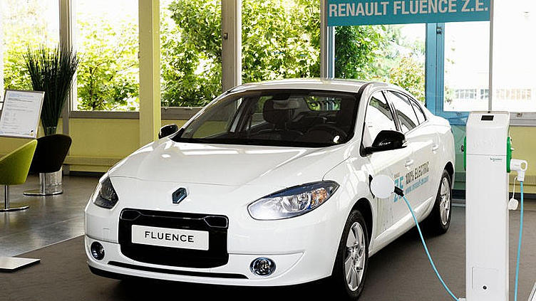 Renault отказывается от новых электромобилей Renault отказывается от новых электромобилей