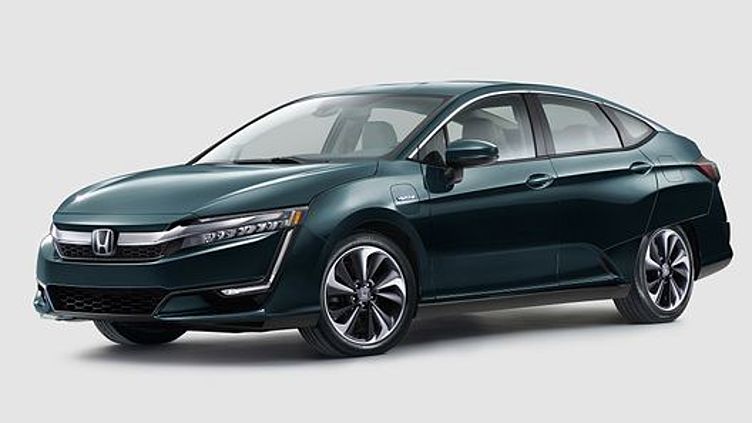 Honda представила гибрид и электромобиль Clarity