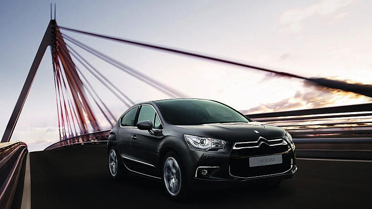 Citroen привез в Россию дизельный DS4 за миллион рублей