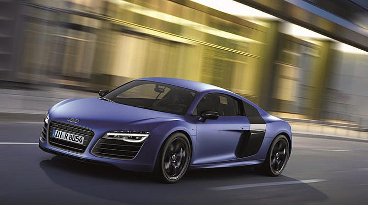 Суперкар Audi R8 выпустят в гибридной и электрической версиях Суперкар Audi R8 выпустят в гибридной и электрической версиях
