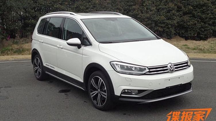 Volkswagen Touran стал вседорожным Volkswagen Touran стал вседорожным