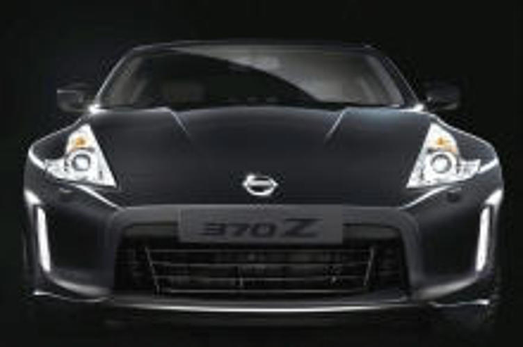 В Париже дебютирует обновленный Nissan 370Z