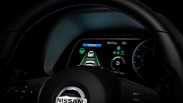 Nissan показал цифровую приборку нового Leaf Nissan показал цифровую приборку нового Leaf
