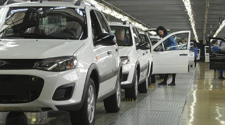 АВТОВАЗ отменил субботние смены на производстве Lada Kalina, Granta и Datsun АВТОВАЗ отменил субботние смены на производстве Lada Kalina, Granta и Datsun