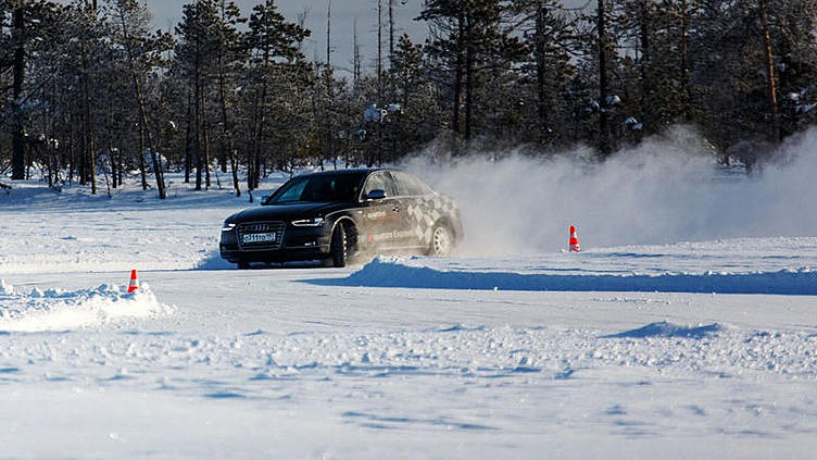 Вместе с Audi ищем секреты скорости на льду югорских озер