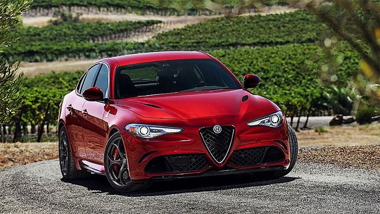 Alfa Romeo отказалась от универсала Giulia Alfa Romeo отказалась от универсала Giulia