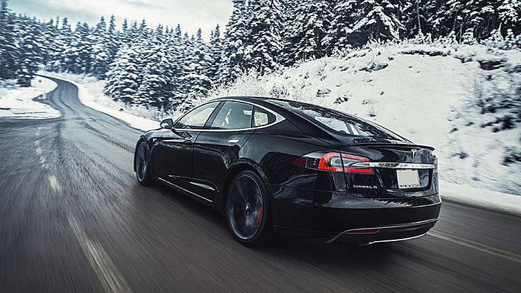 Tesla отзовет все седаны Model S Tesla отзовет все седаны Model S