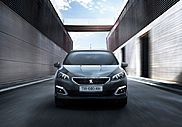 Компания Peugeot привезла в Россию обновленный седан 408