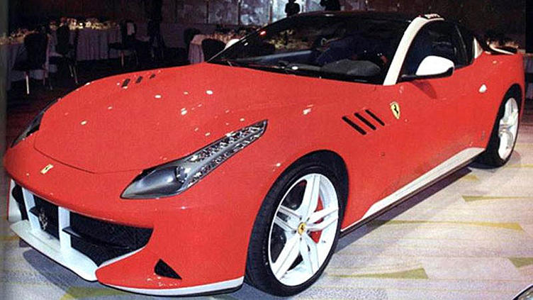Единичное купе Ferrari SP FFX показали на закрытой презентации Единичное купе Ferrari SP FFX показали на закрытой презентации