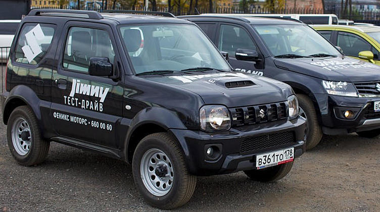 Петербургский дилер «Феникс» закрывает очередной автосалон Suzuki Петербургский дилер «Феникс» закрывает очередной автосалон Suzuki