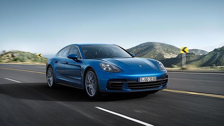 Новая Porsche Panamera получила 8-ступенчатый «робот»