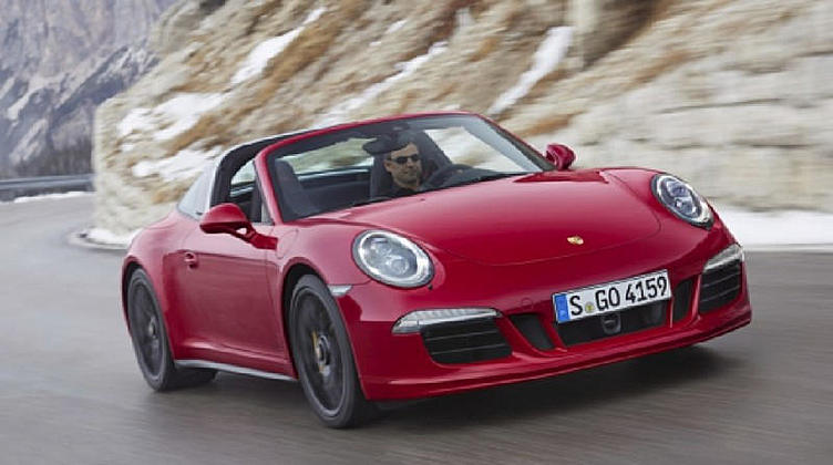 Объявлены российские цены на Porsche 911 Targa 4 GTS и обновленный Cayenne Turbo S