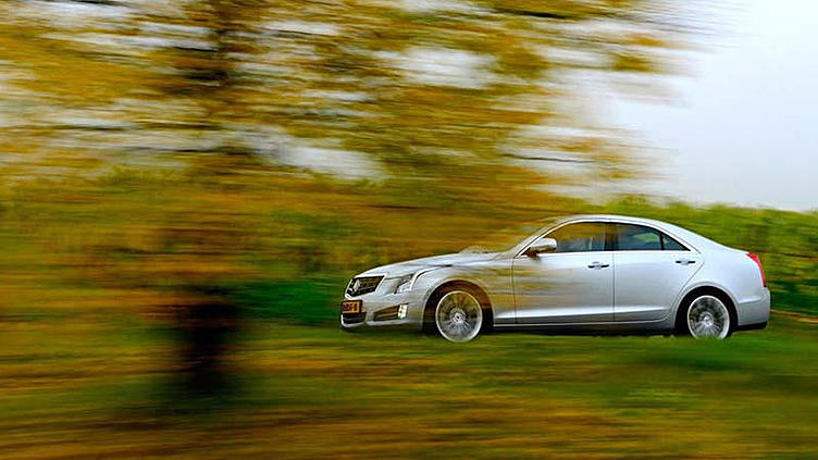 Cadillac выпустит небольшое купе